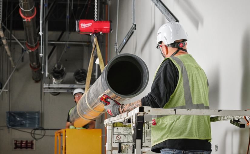 Chain Hoist Simplifies Install & Saves Labor with MILWAUKEE TOOL & Hooper Corporation